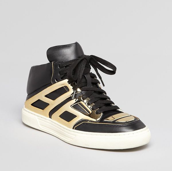 71 Sleek Cinematic Kicks