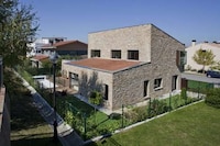 Modern Fairytale Abodes Image 6