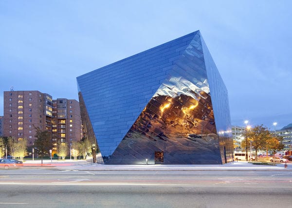 45 Examples of Metal Architecture