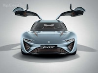Eco-Friendly Electric Supercars Image 4