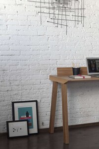 Minimally Versatile Workstations Image 3