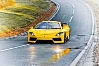 Titanium British Supercars Image 6