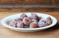 Fried Tuscan Desserts Image 2