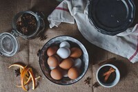 Tea-Cooked Eggs Image 4