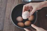 Tea-Cooked Eggs Image 7