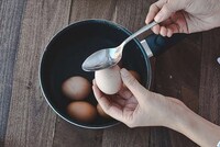 Tea-Cooked Eggs Image 8