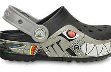 Light-Up Iconic Clogs