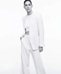 Sophisticated Ivory-Hued Editorials Image 7