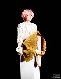 Funky Doll-Eyed Editorials Image 7