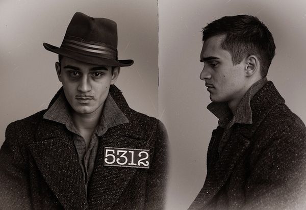 25 Memorable Mugshot Pieces