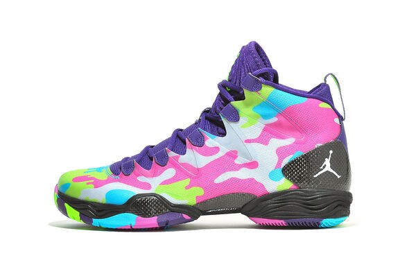 21 Vibrant Basketball Sneakers