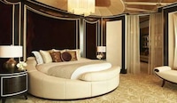 Sky-Piercing Luxury Suites Image 3