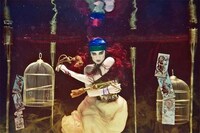 Submerged Carnival-Like Photoshoots Image 4