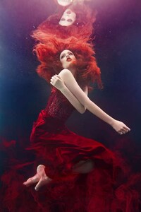 Submerged Carnival-Like Photoshoots Image 5