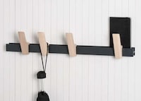 Adjustable Aluminium Coat Racks Image 8