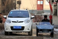 Miniature Electric Luxury Cars Image 7