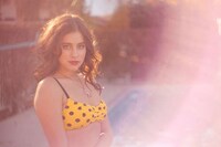 Retro Vacation Editorials Image 4
