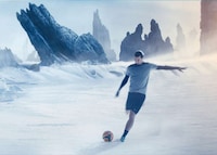Death-Defying Soccer Ads Image 5