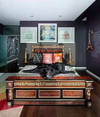 Explosive Eccentric Interiors Image 3