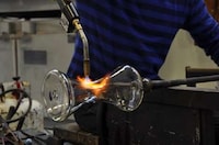 Modernist Glassblown Smartphone Amplifiers Image 5