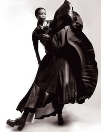 Sleekly Transcendental Fashion Editorials Image 7
