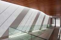 Hotel-Inspired Houses Image 8