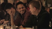 Mood-Monitoring Restaurant Reviewers Image 3