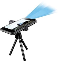 Projector-Integrated Smartphones Image 7