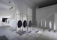Geometric Degrade Installations Image 4