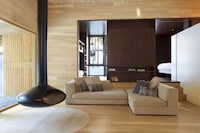 Environmentally-Embedded Abodes Image 8