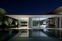 Illusive Floating Houses Image 5