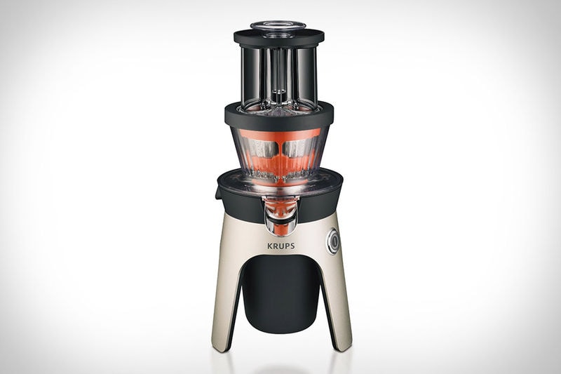 Compact Double-Duty Juicers