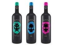 Inkblot Skull Wine Packaging Image 7