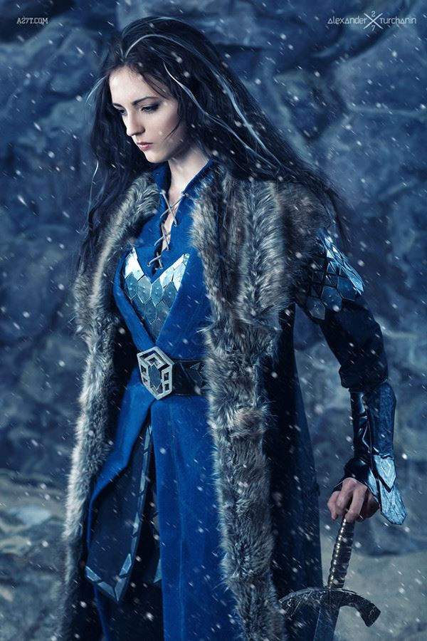 32 Intricate Cosplay Outfits