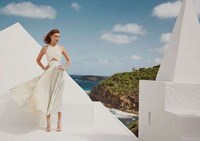 Gleaming Seaside Editorials Image 3