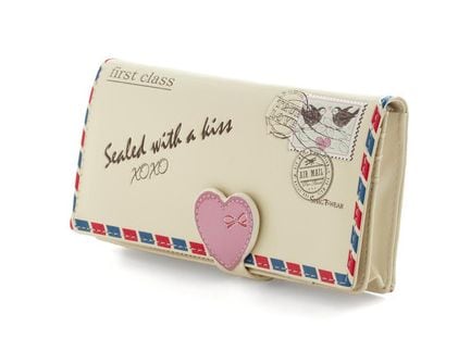 Romantic Mail-Inspired Clutches
