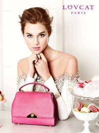 Pretty Pink Lookbooks Image 2