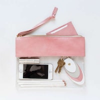Airy Atmospheric Fashion Lines Image 6
