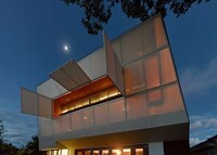 Eco-Friendly 1930s Homes Image 2