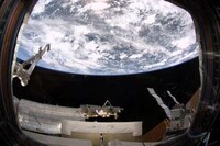 Stellar Astronaut Selfies Image 4