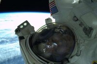 Stellar Astronaut Selfies Image 7