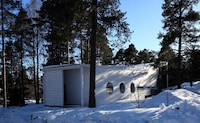 Contemporary Mountainside Residences Image 3