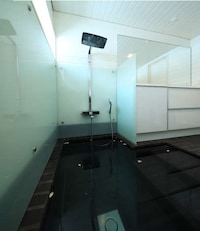 Contemporary Mountainside Residences Image 4