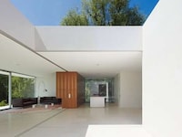 Glass-Focused Abodes Image 5