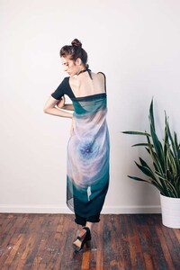 Hip Hubble Telescope Scarves Image 5