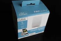 Pyramidal Wireless Speakers Image 2