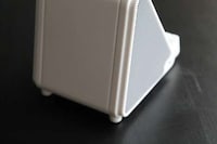 Pyramidal Wireless Speakers Image 5