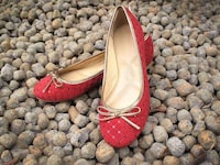 Sensibly Stylish Ballerina Flats Image 8