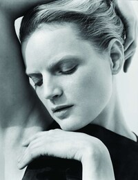 Sleek Silhouette Editorials Image 5
