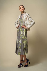 Subtle Ruffle Fashion Image 5